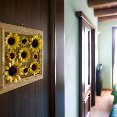 Cascina Il Ginepro Sinio Exterior foto